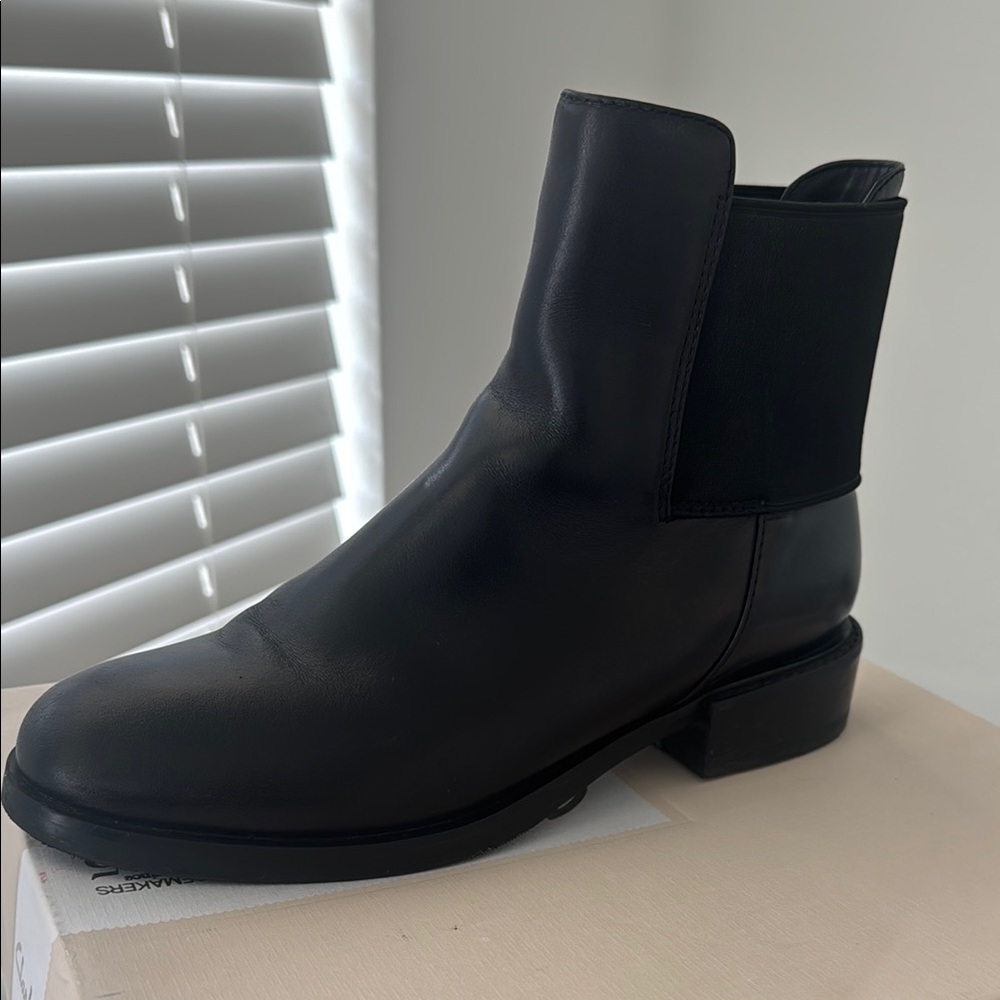 Clarks Narrative Marquette Wish black leather boots - Picture 9 of 16